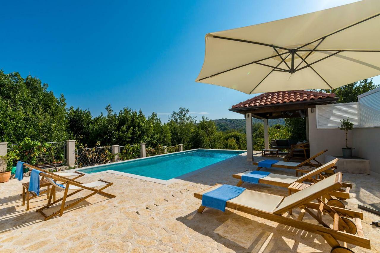 Villa Doli - Lovely Holiday Home With Private Pool Exteriör bild