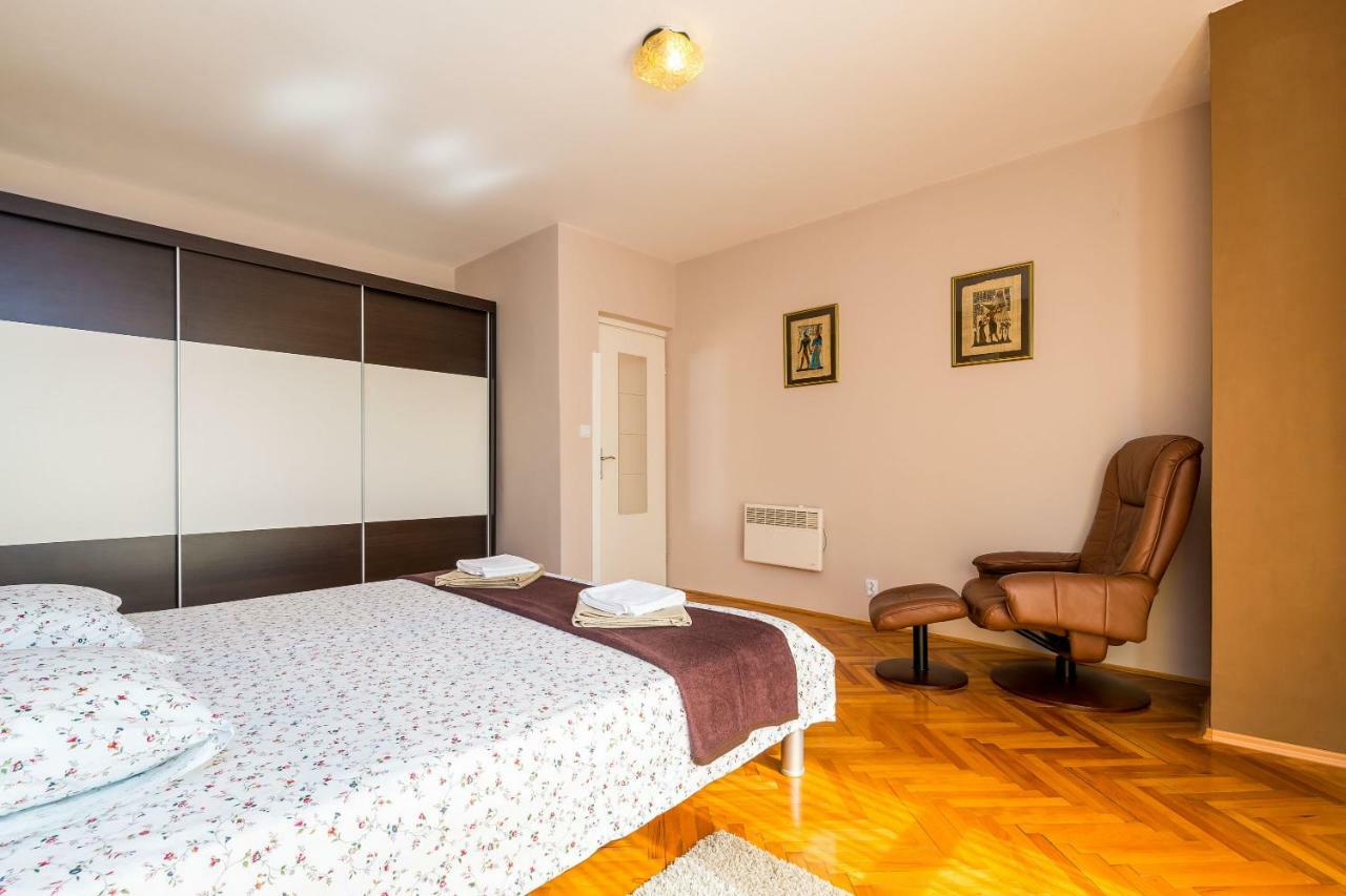 Villa Doli - Lovely Holiday Home With Private Pool Exteriör bild