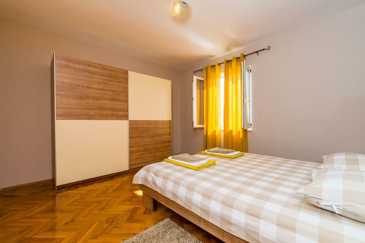 Villa Doli - Lovely Holiday Home With Private Pool Exteriör bild