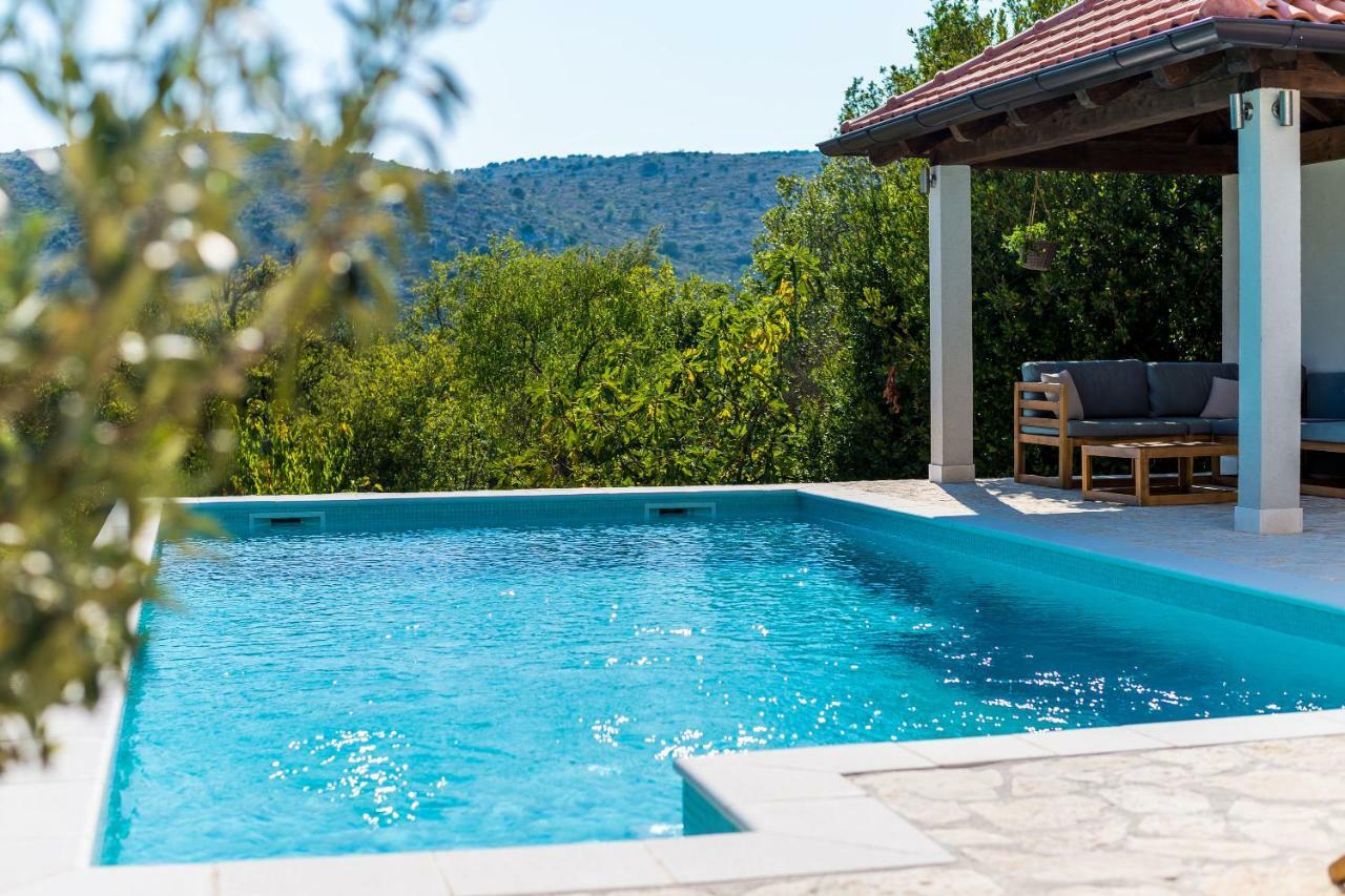 Villa Doli - Lovely Holiday Home With Private Pool Exteriör bild