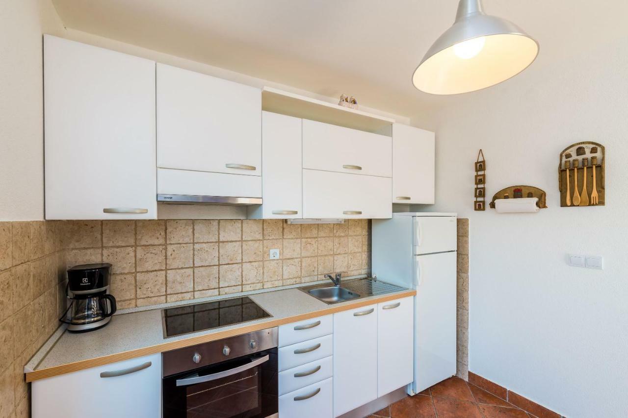 Villa Doli - Lovely Holiday Home With Private Pool Exteriör bild