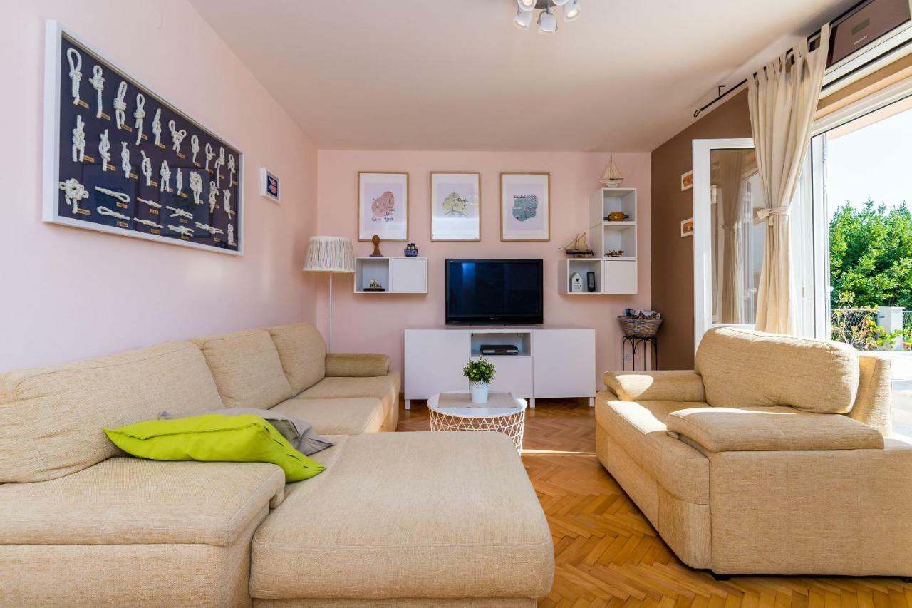 Villa Doli - Lovely Holiday Home With Private Pool Exteriör bild