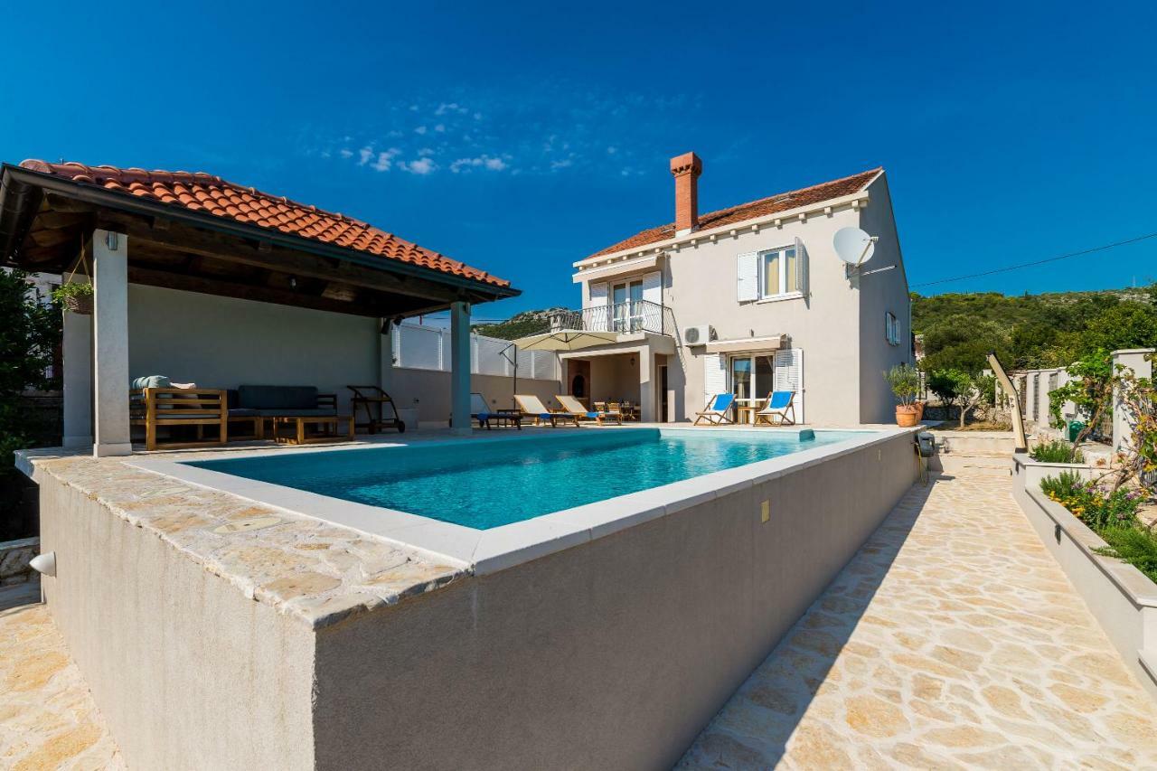 Villa Doli - Lovely Holiday Home With Private Pool Exteriör bild