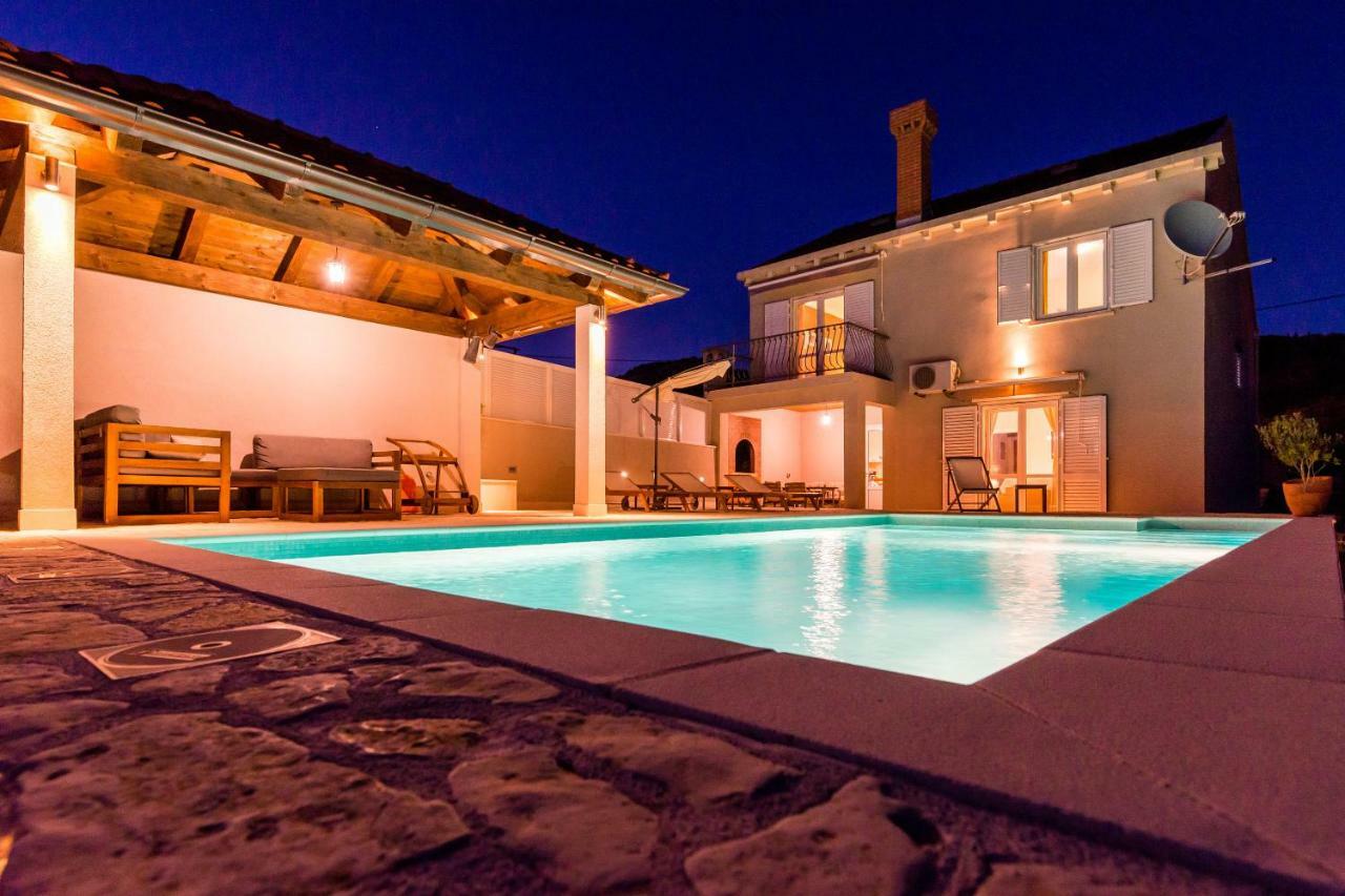 Villa Doli - Lovely Holiday Home With Private Pool Exteriör bild