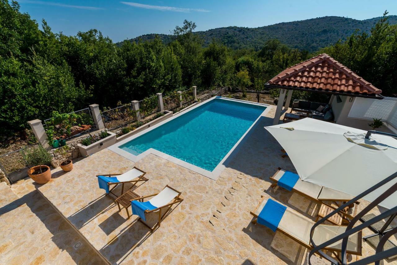 Villa Doli - Lovely Holiday Home With Private Pool Exteriör bild